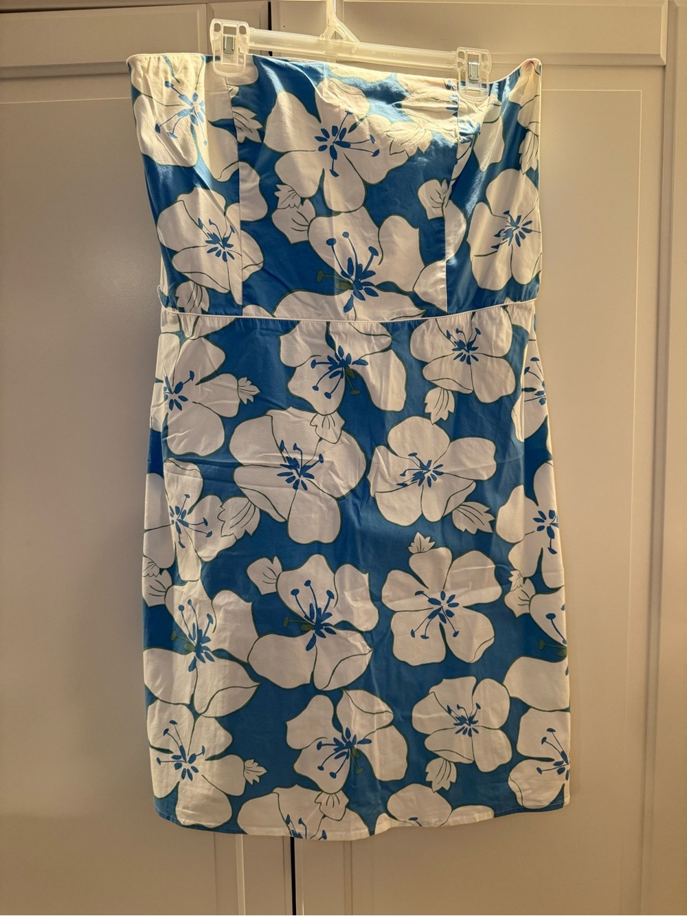 Old Navy Strapless Blue and White Floral Sundress